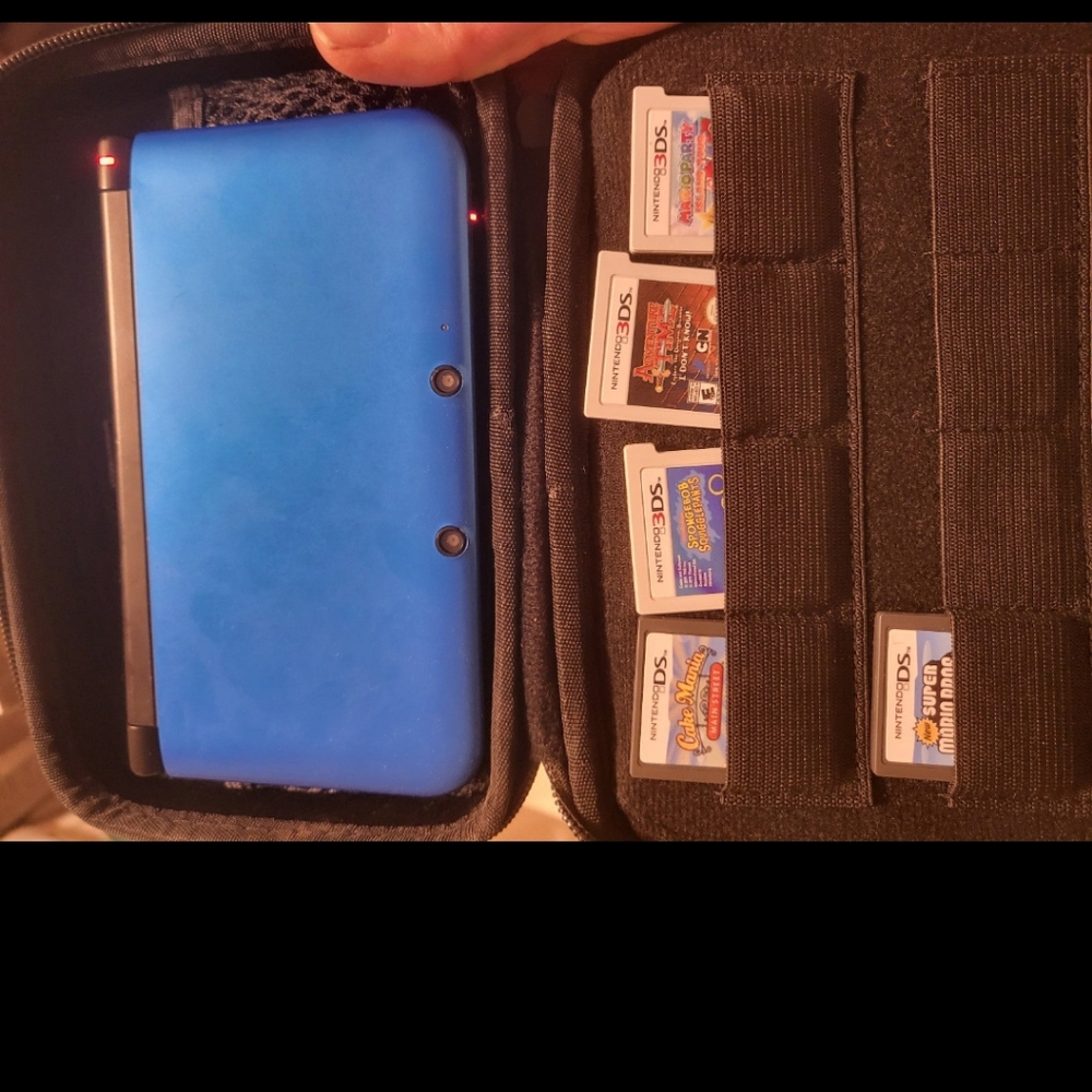Nintendo 3ds barely used